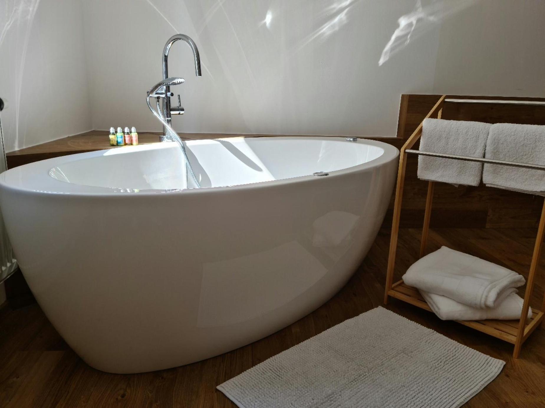 City Centre Apartments ลิเบอเรซ ภายนอก รูปภาพ